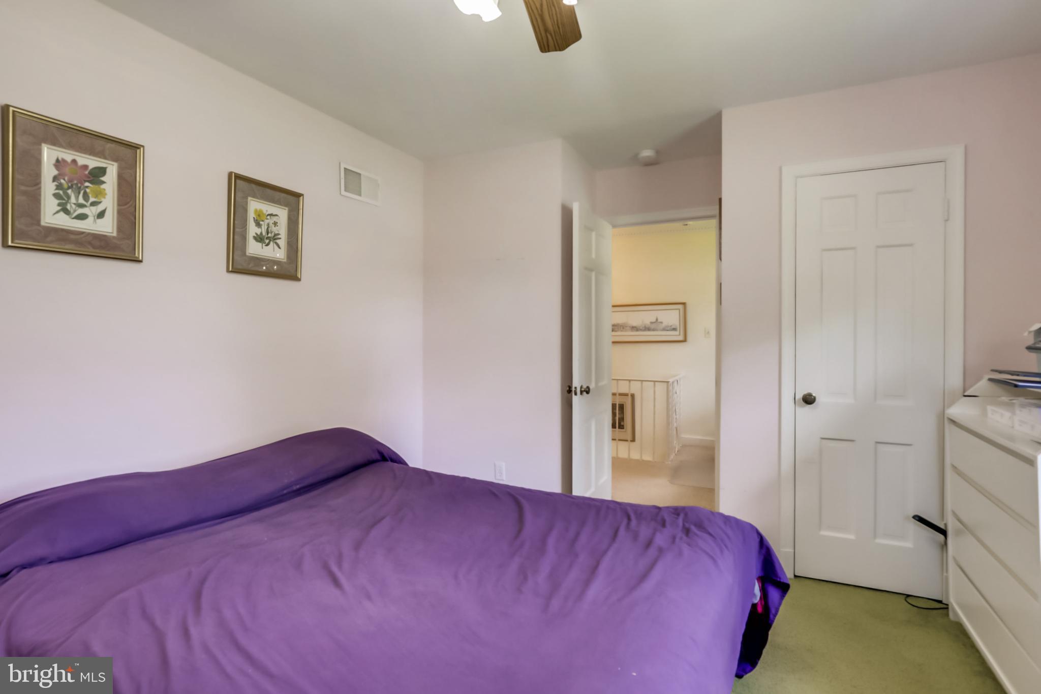 10740 River Road Potomac, MD 20854 - Photo 28 of 64 front bedroom