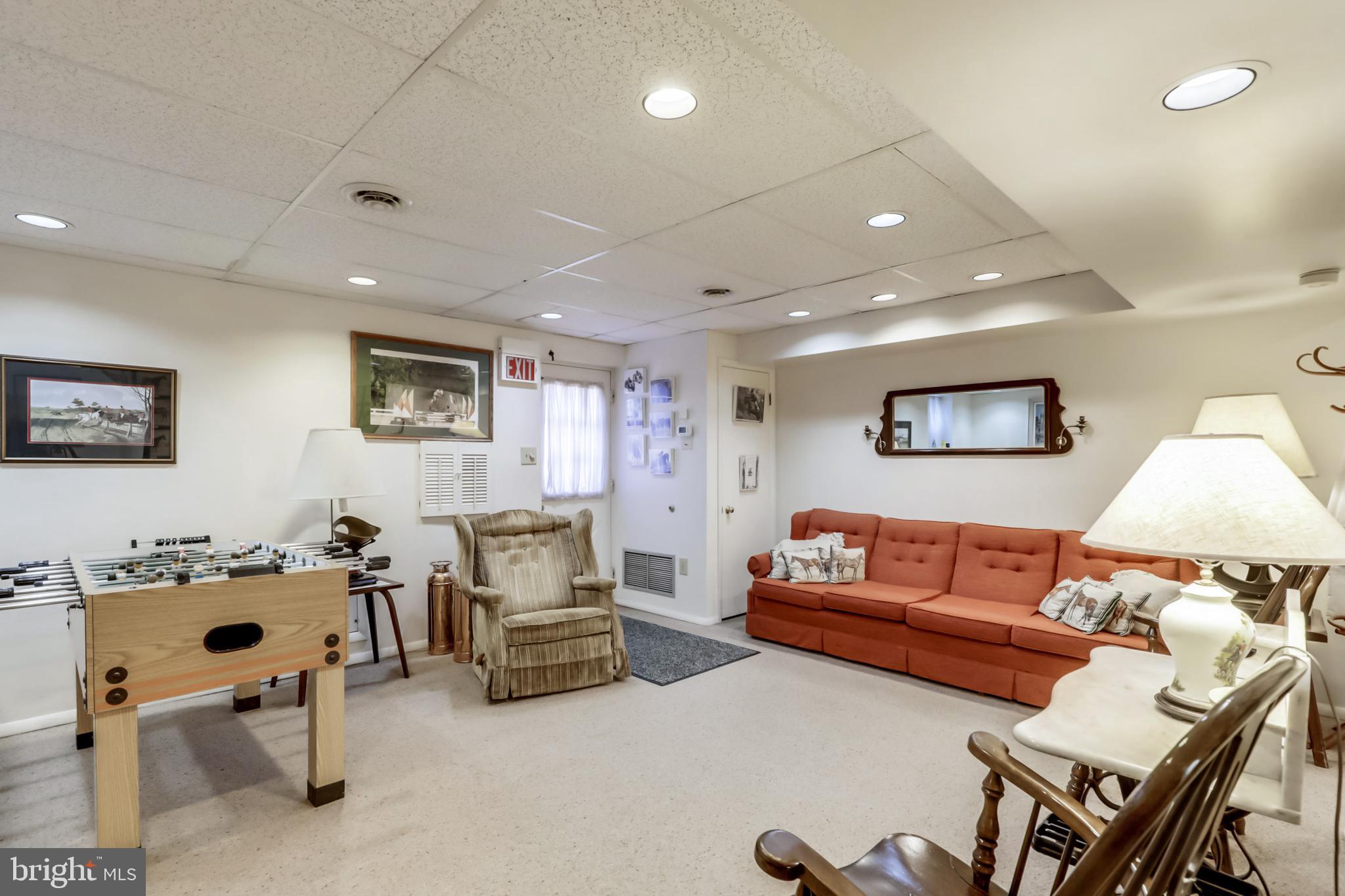 10740 River Road Potomac, MD 20854 - Photo 33 of 64 Outside entrance to lower level office