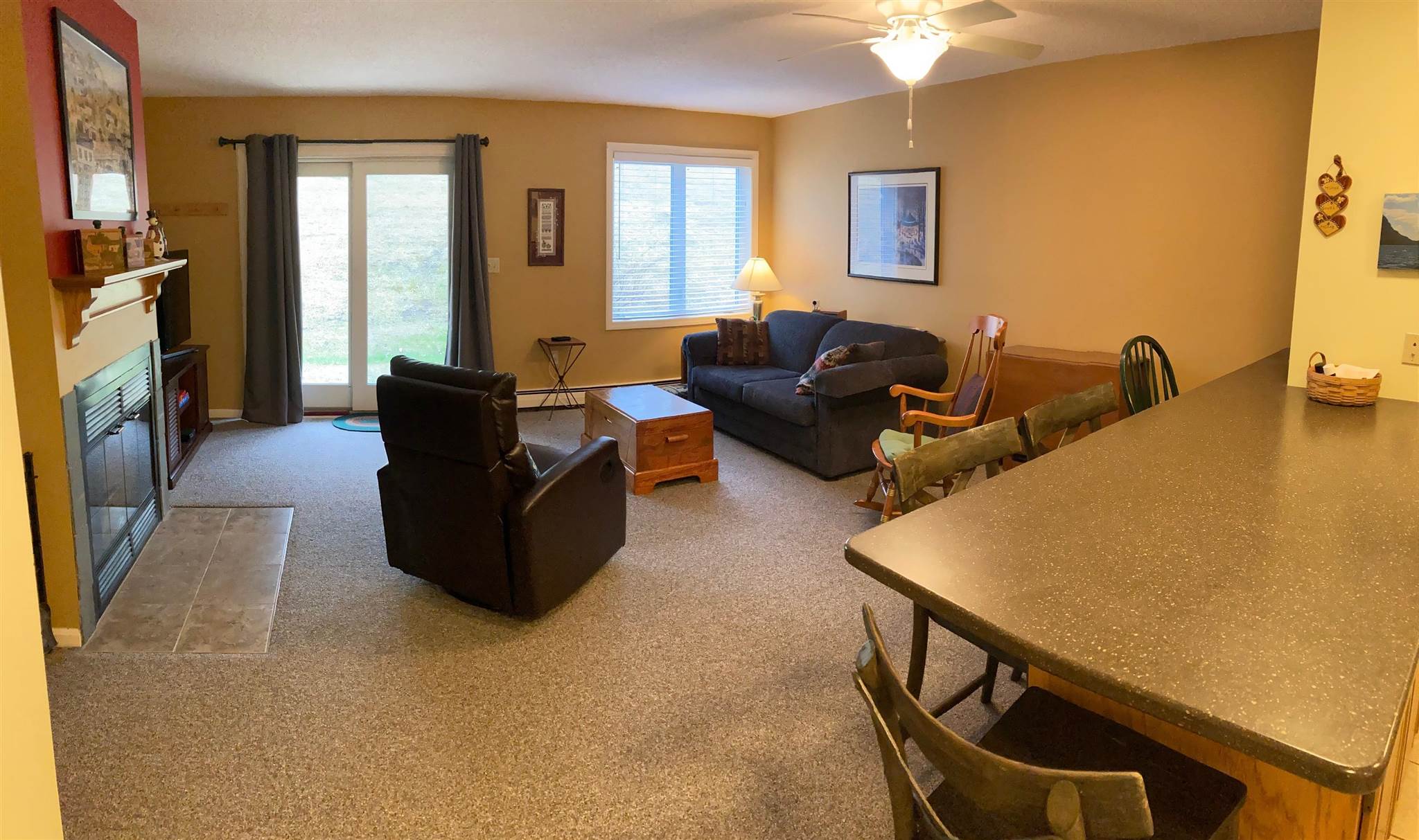 59 Powderhorn Road, Unit #303 Burke, VT 05832 - Photo 11 of 28 Gallery Image 11