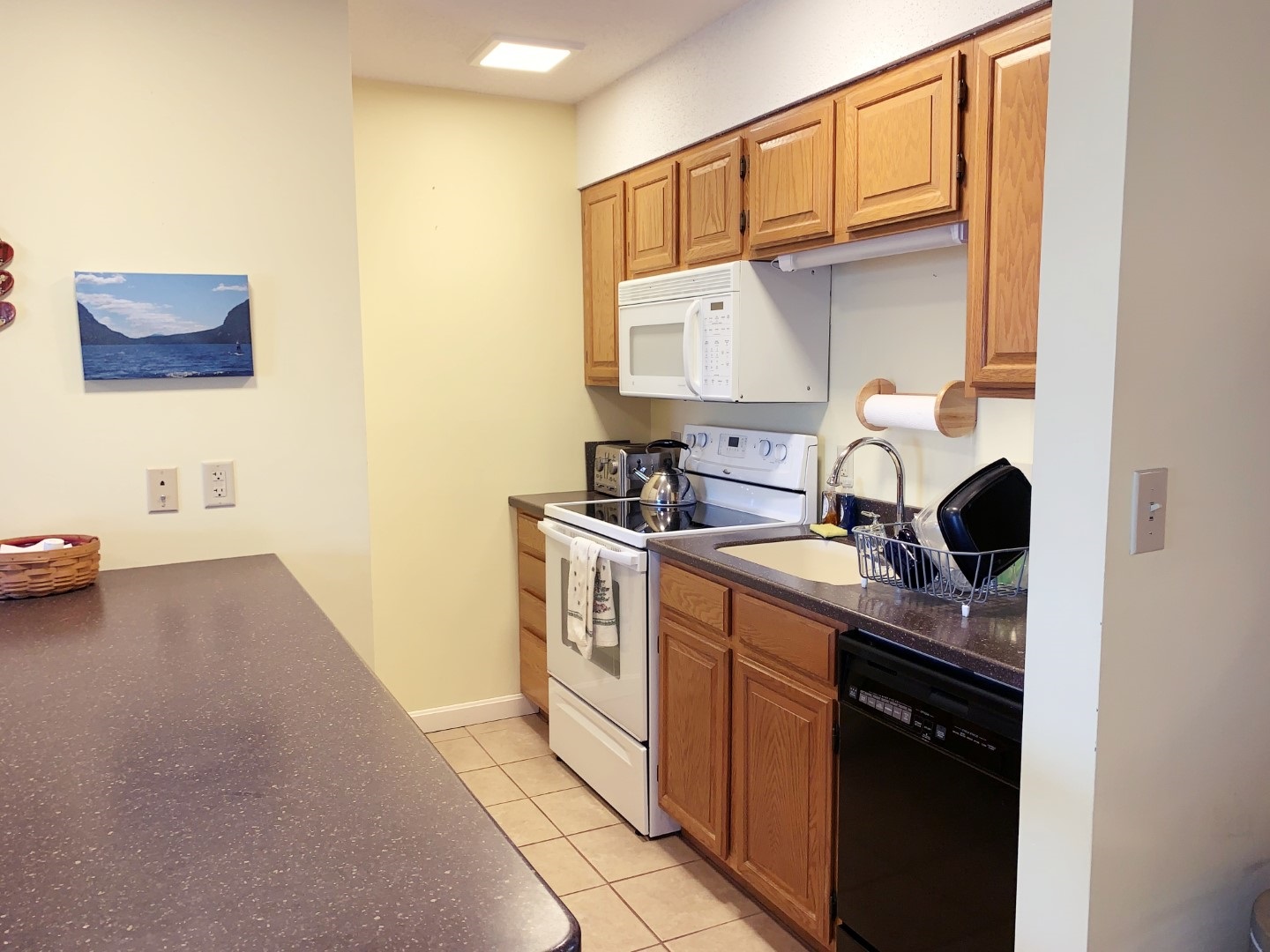 59 Powderhorn Road, Unit #303 Burke, VT 05832 - Photo 8 of 28 Gallery Image 8