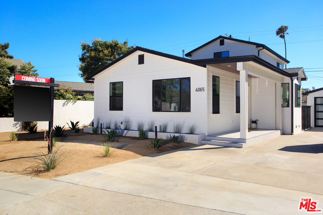 4065 Alla Road Los Angeles, CA 90066 - Photo 3 of 28 Gallery Image 3