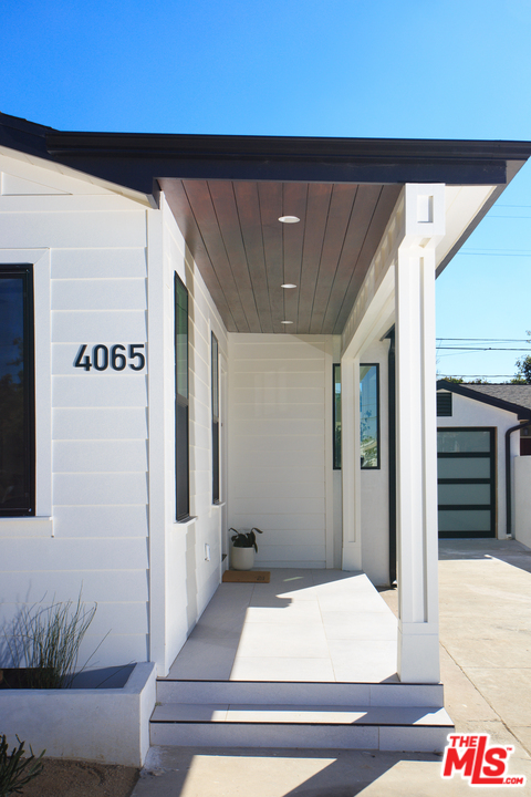 4065 Alla Road Los Angeles, CA 90066 - Photo 6 of 28 Gallery Image 6