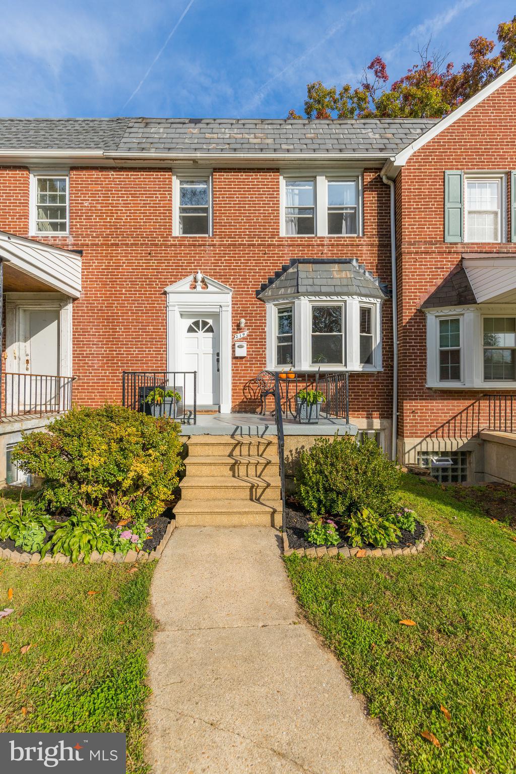 219 Westowne Road Baltimore, MD 21229 - Photo 2 of 36
