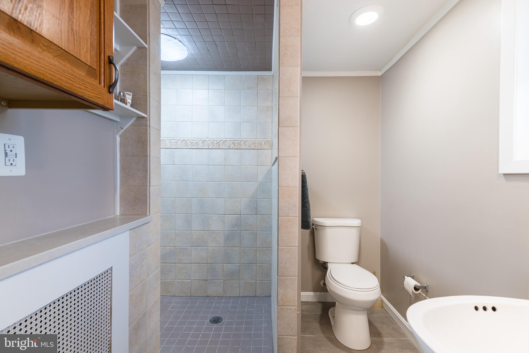 219 Westowne Road Baltimore, MD 21229 - Photo 31 of 36