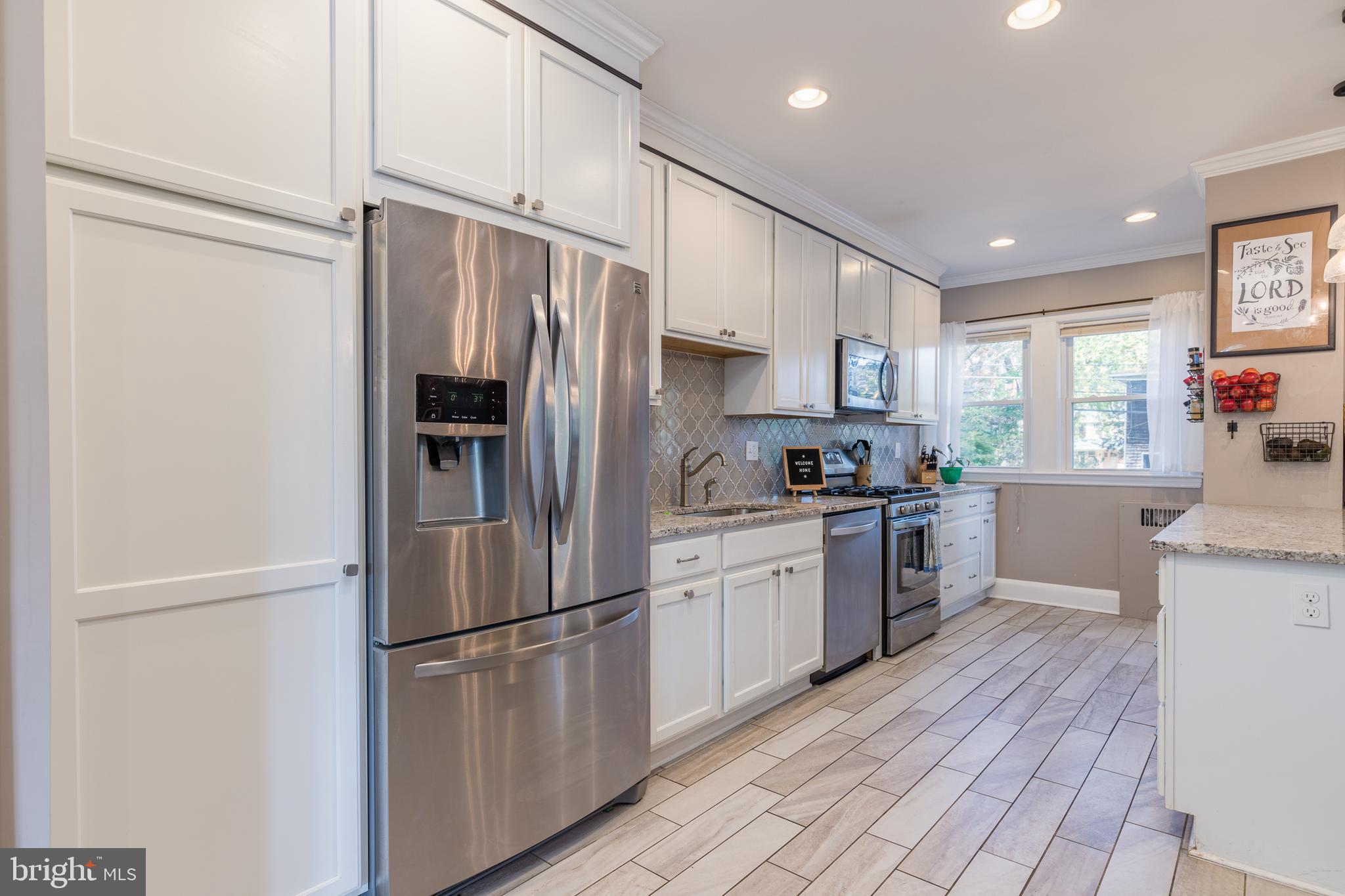 219 Westowne Road Baltimore, MD 21229 - Photo 9 of 36