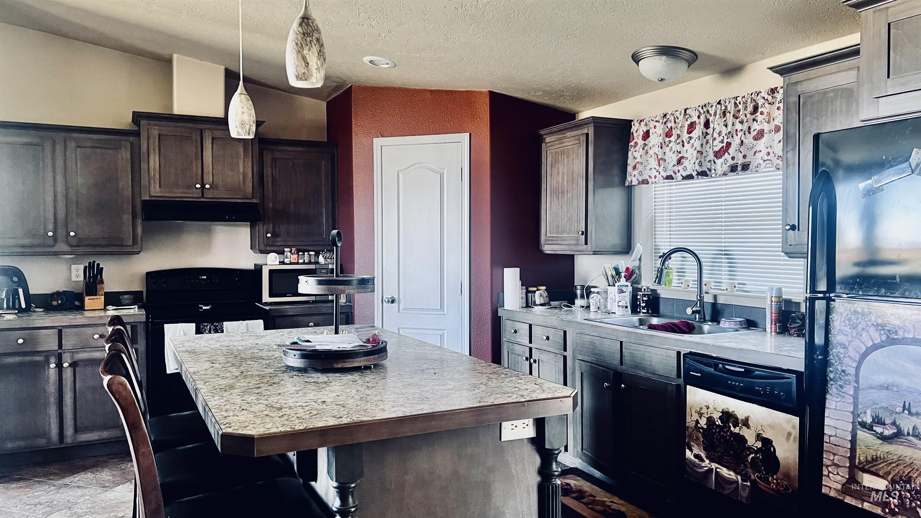 910 Moonglo Road, Unit 24 Buhl, ID 83316 - Photo 19 of 32