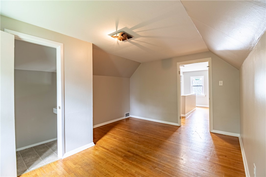2036 East Dickinson Avenue Decatur, IL 62521 - Photo 10 of 14 Gallery Image 10