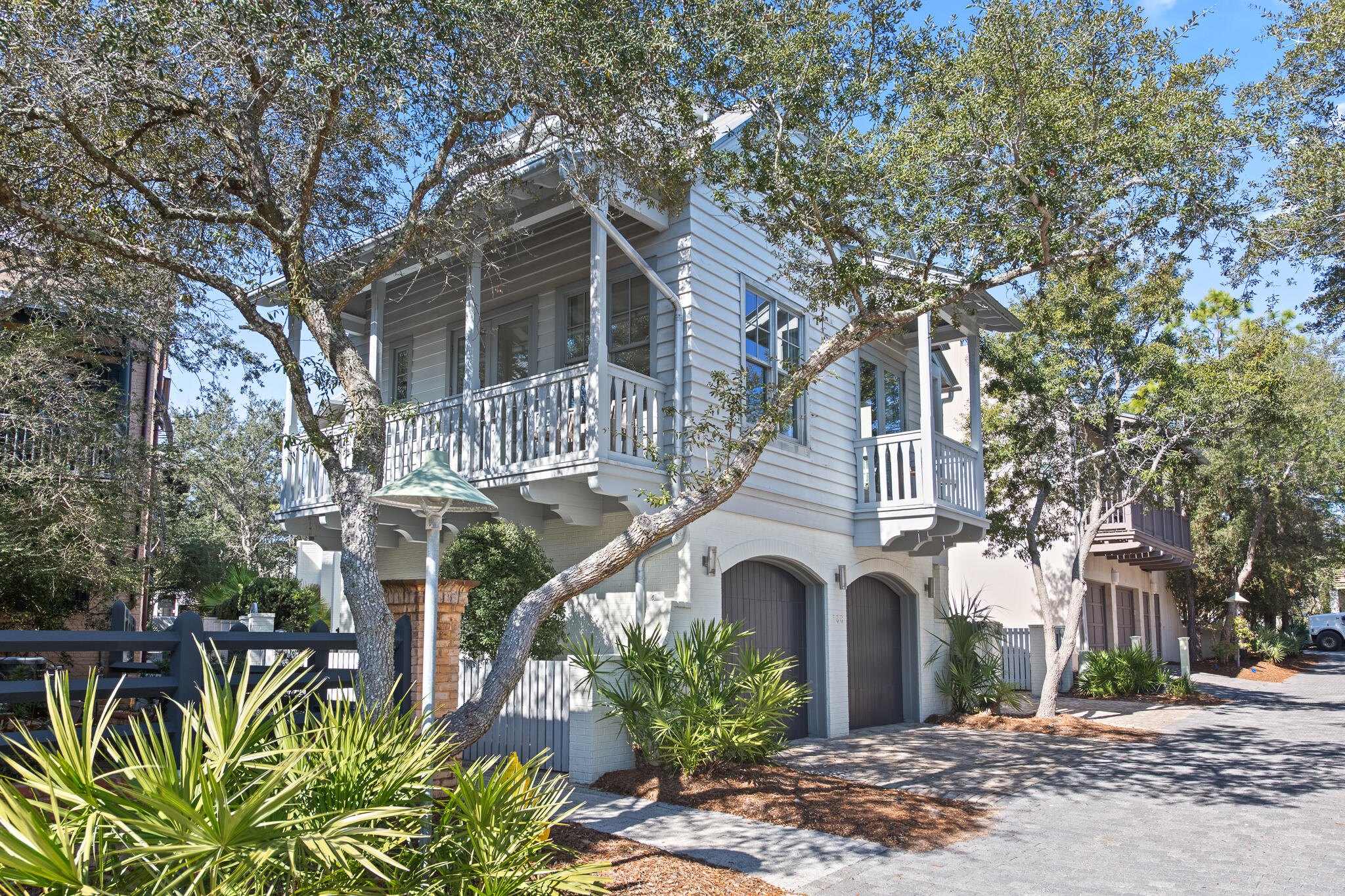 188 Round Road Inlet Beach, FL 32461 - Photo 87 of 98 a front view of house with a garden