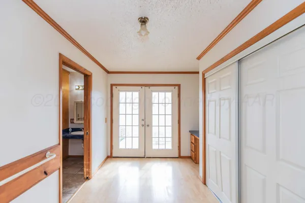 $125,000 | 200 South Wall Street, Shamrock, TX 79079