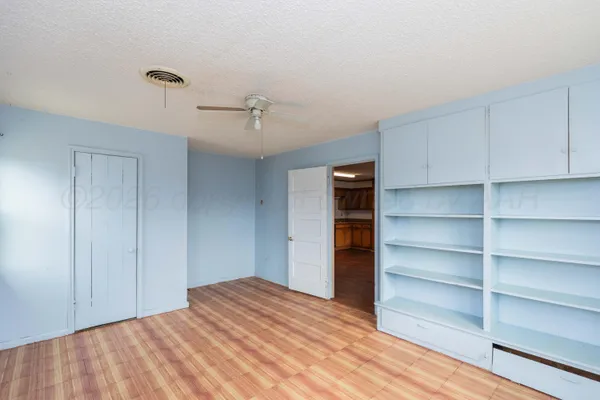$125,000 | 200 South Wall Street, Shamrock, TX 79079