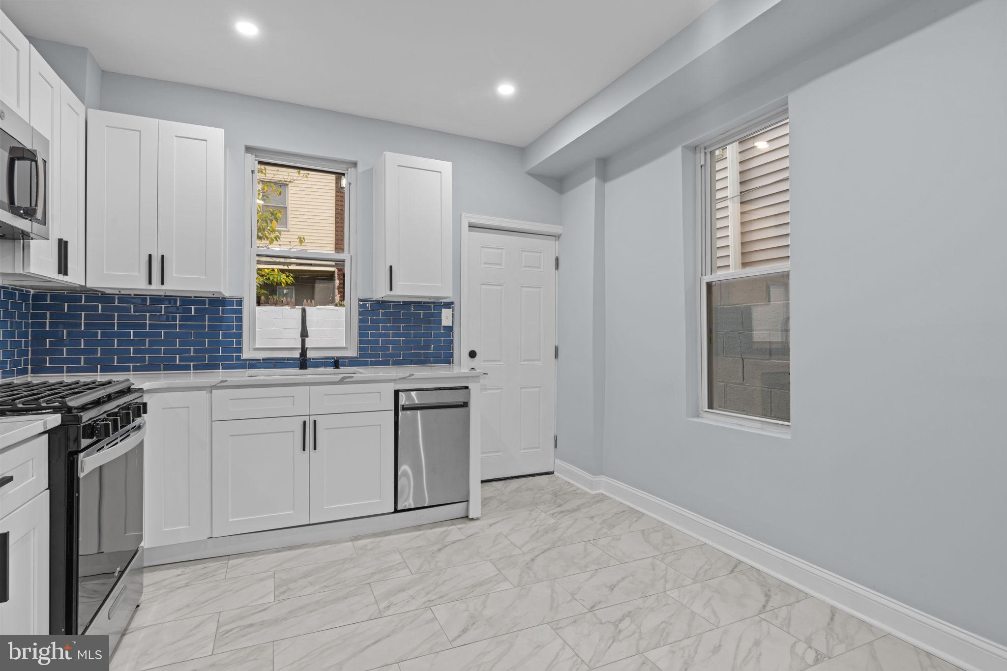 1612 South 24th Street Philadelphia, PA 19145 - Photo 11 of 24