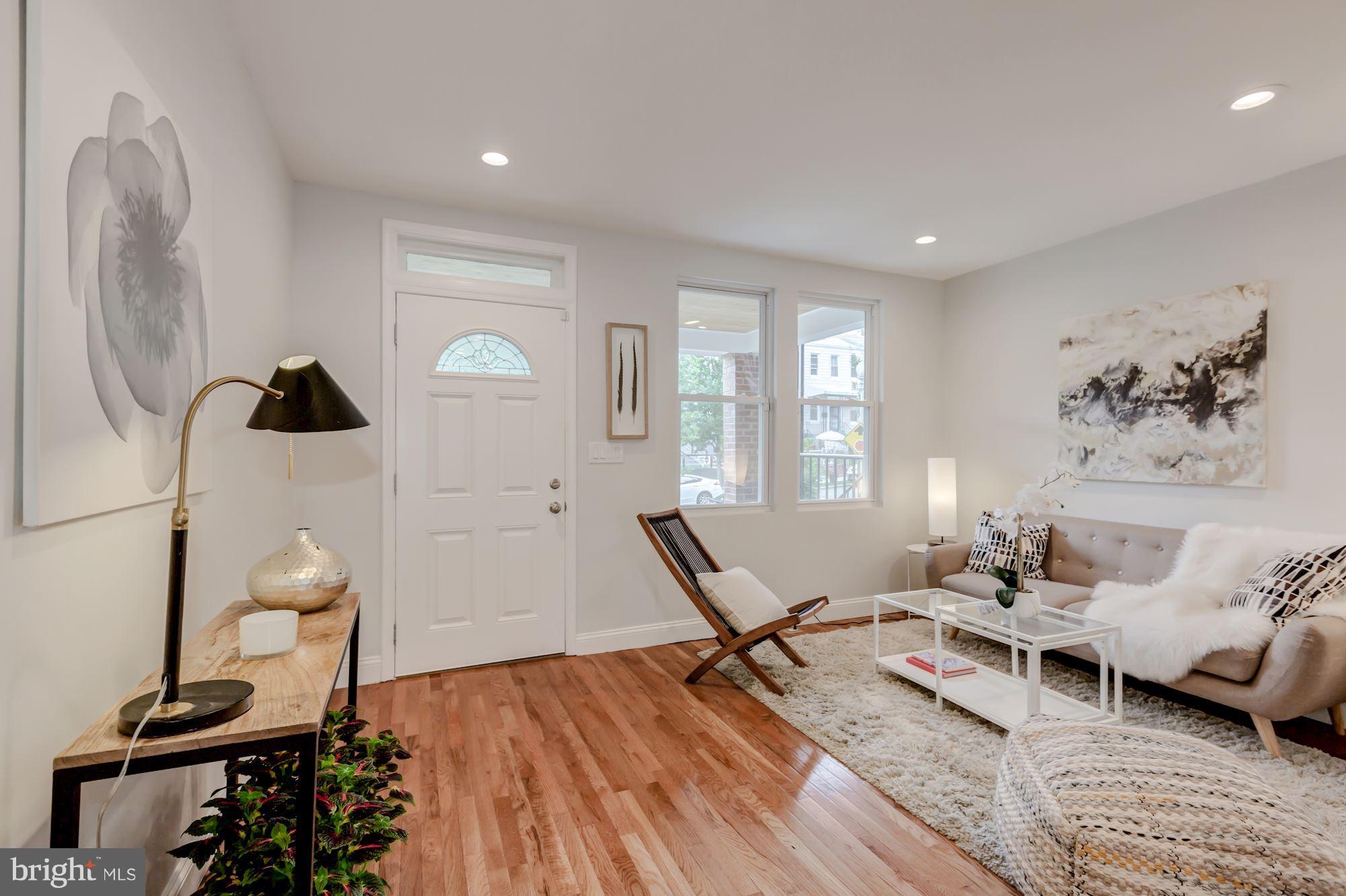 214 Bryant Street Northeast Washington, DC 20002 - Photo 4 of 29 Living Room