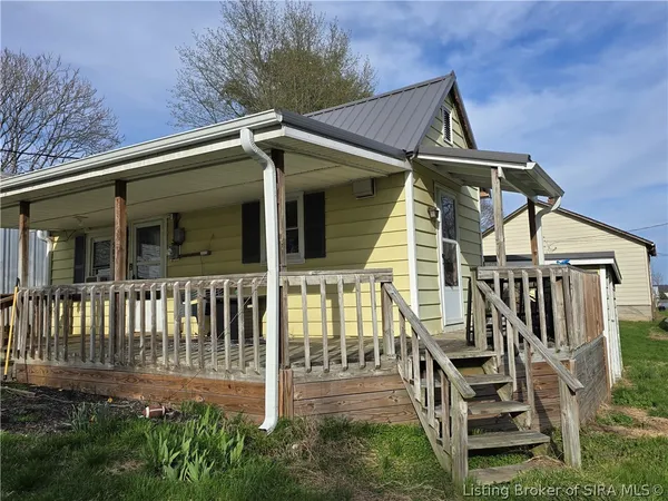 $99,900 | 503 Hayes Avenue, Salem, IN 47167
