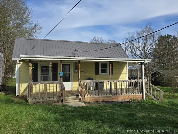 $99,900 | 503 Hayes Avenue, Salem, IN 47167