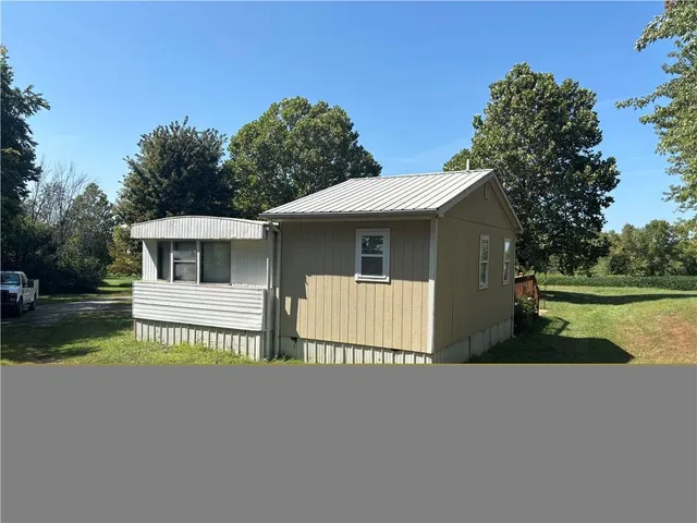 $1,999,950 | 264 East 2100th Road, Wellsville, KS 66092