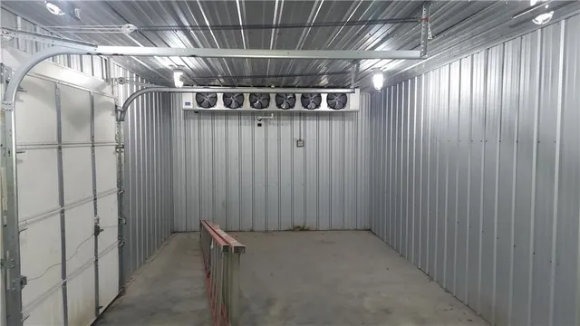 $1,999,950 | 264 East 2100th Road, Wellsville, KS 66092