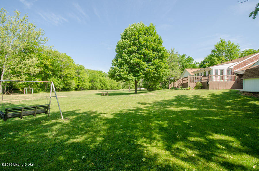 5304 Chenoweth Run Road Louisville, KY 40299 - Photo 61 of 66 Back Yard