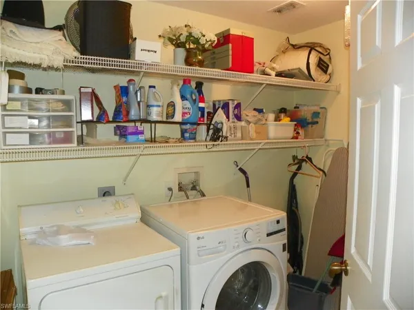 $3,500 | 448 Gabriel Circle, Unit 3310 3310, Naples, FL 34104