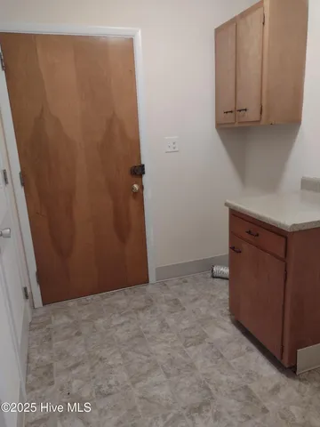 $2,100 | 4141 Lake Avenue, Wilmington, NC 28403