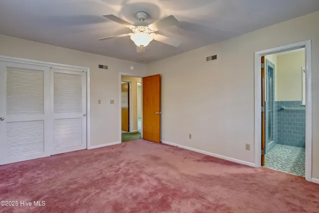 $2,100 | 4141 Lake Avenue, Wilmington, NC 28403