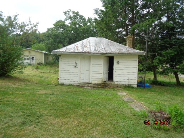 438 Cherry Road Chicora, PA 16025 - Photo 6 of 37