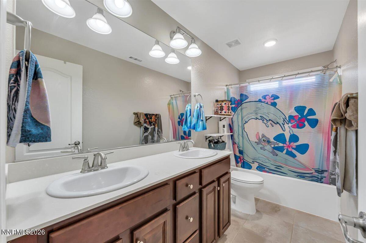 7135 Quill Drive Reno, NV 89506 - Photo 20 of 35 20-7135 Quill Dr Reno NV 89506 (19 of 35