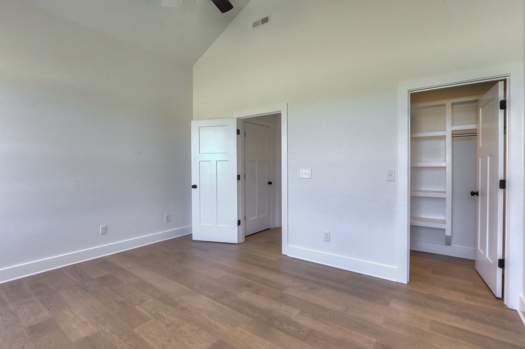 1221 Norton Road Manchester, TN 37355 - Photo 13 of 34 a view of an empty room