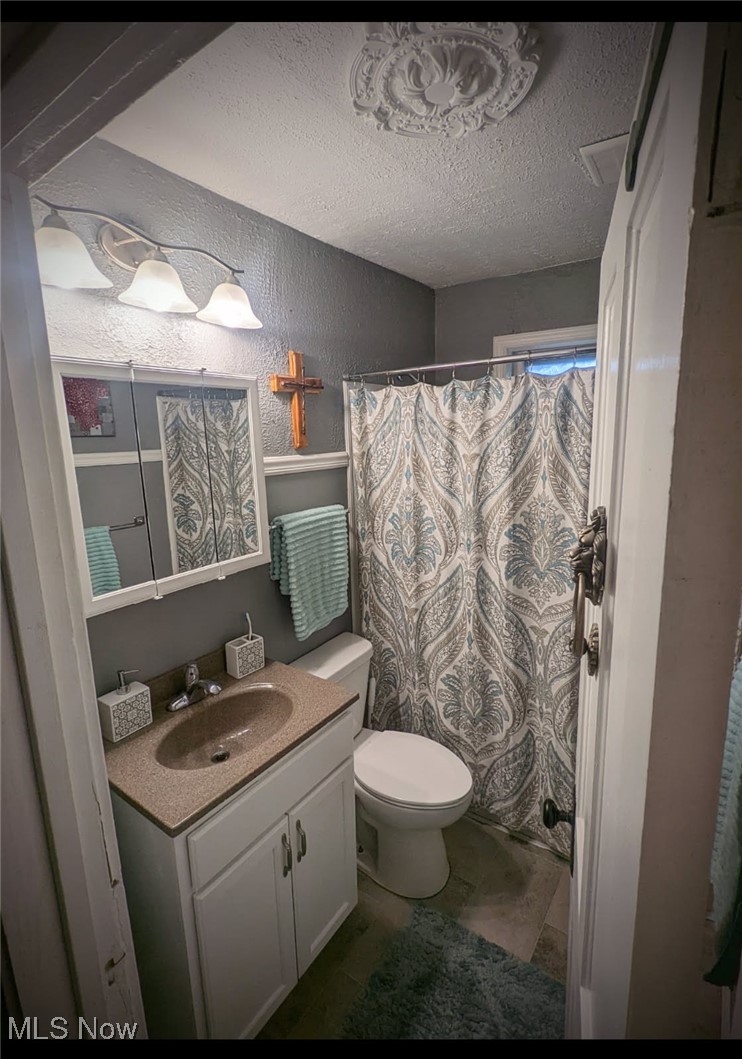580 Ruth Avenue Leavittsburg, OH 44430 - Photo 14 of 28 Gallery Image 14