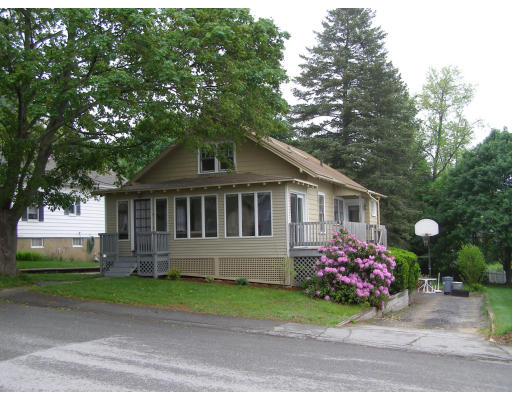 17 Bennett Road Gardner, MA 01440 - Photo 1 of 9 Gallery Image 1