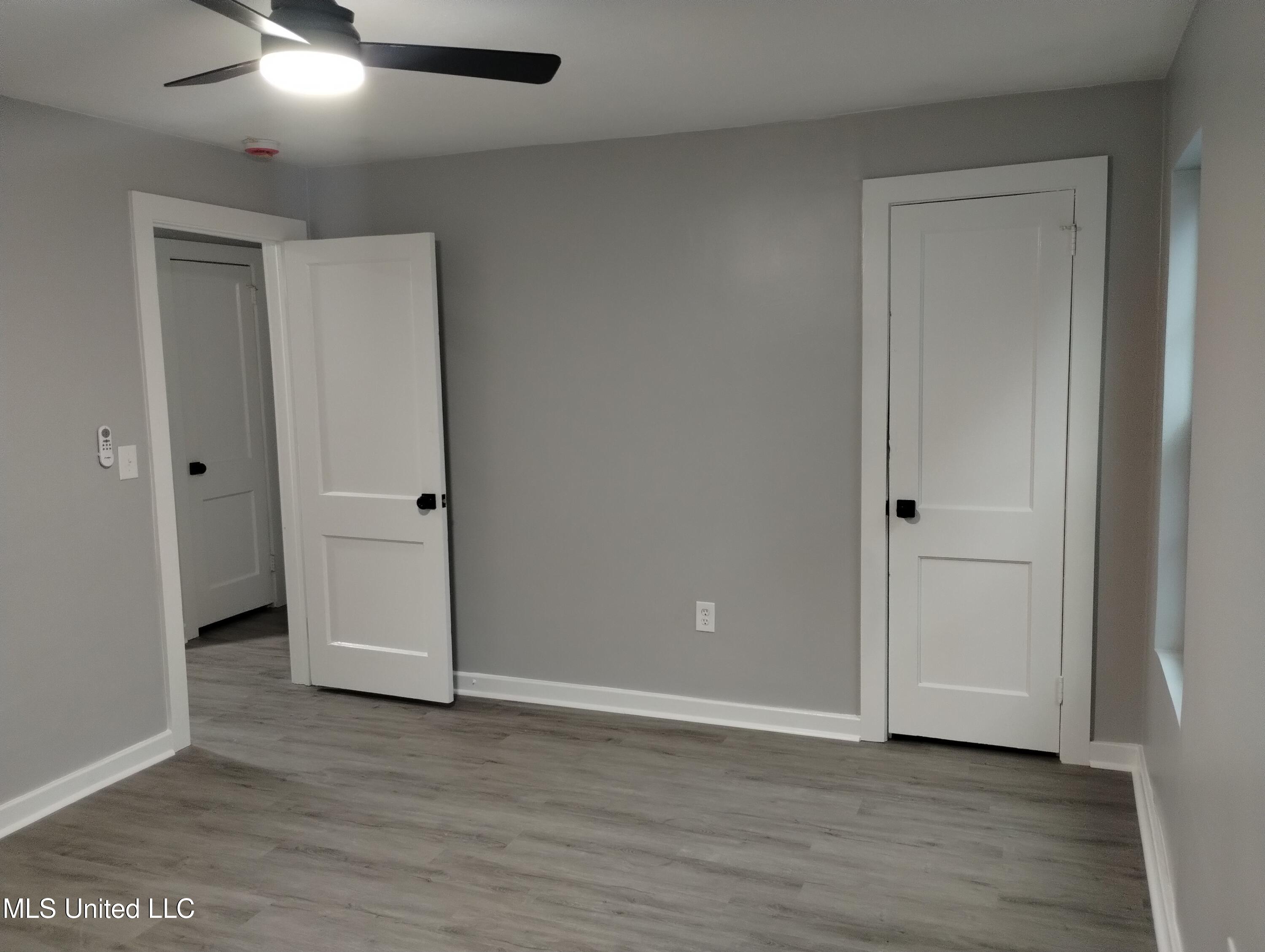 4858 Sheridan Drive Jackson, MS 39206 - Photo 5 of 12 IMG_20251029_171622997