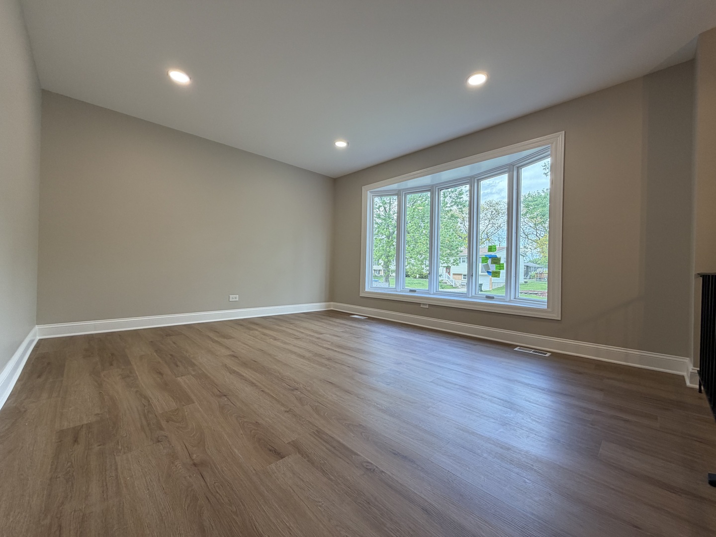 5747 Dover Road Oak Forest, IL 60452 - Photo 3 of 19