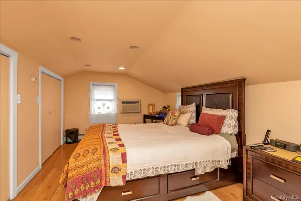 $649,000 | 103 Oakley Avenue, Elmont, NY 11003