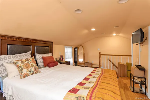 $649,000 | 103 Oakley Avenue, Elmont, NY 11003