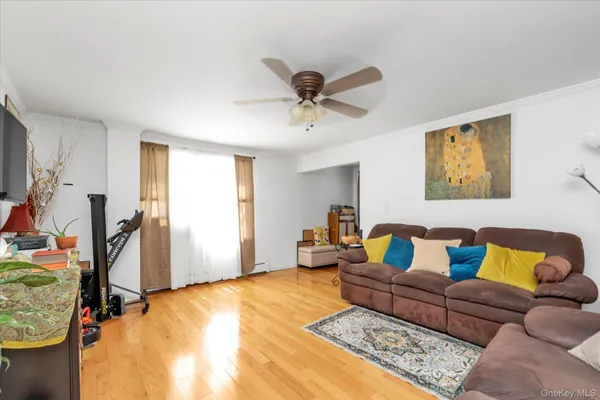 $649,000 | 103 Oakley Avenue, Elmont, NY 11003