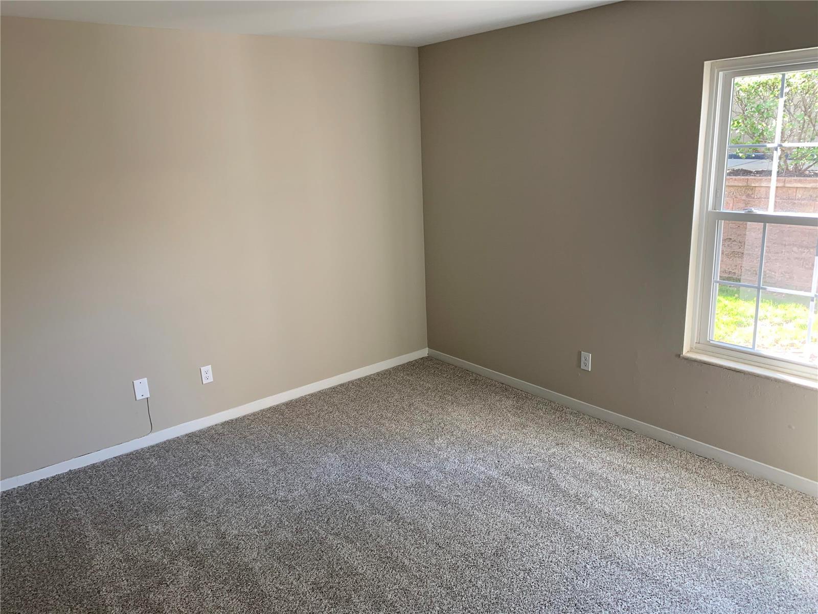 725 Ridgeside Drive, Unit D Ballwin, MO 63021 - Photo 6 of 10 Gallery Image 6