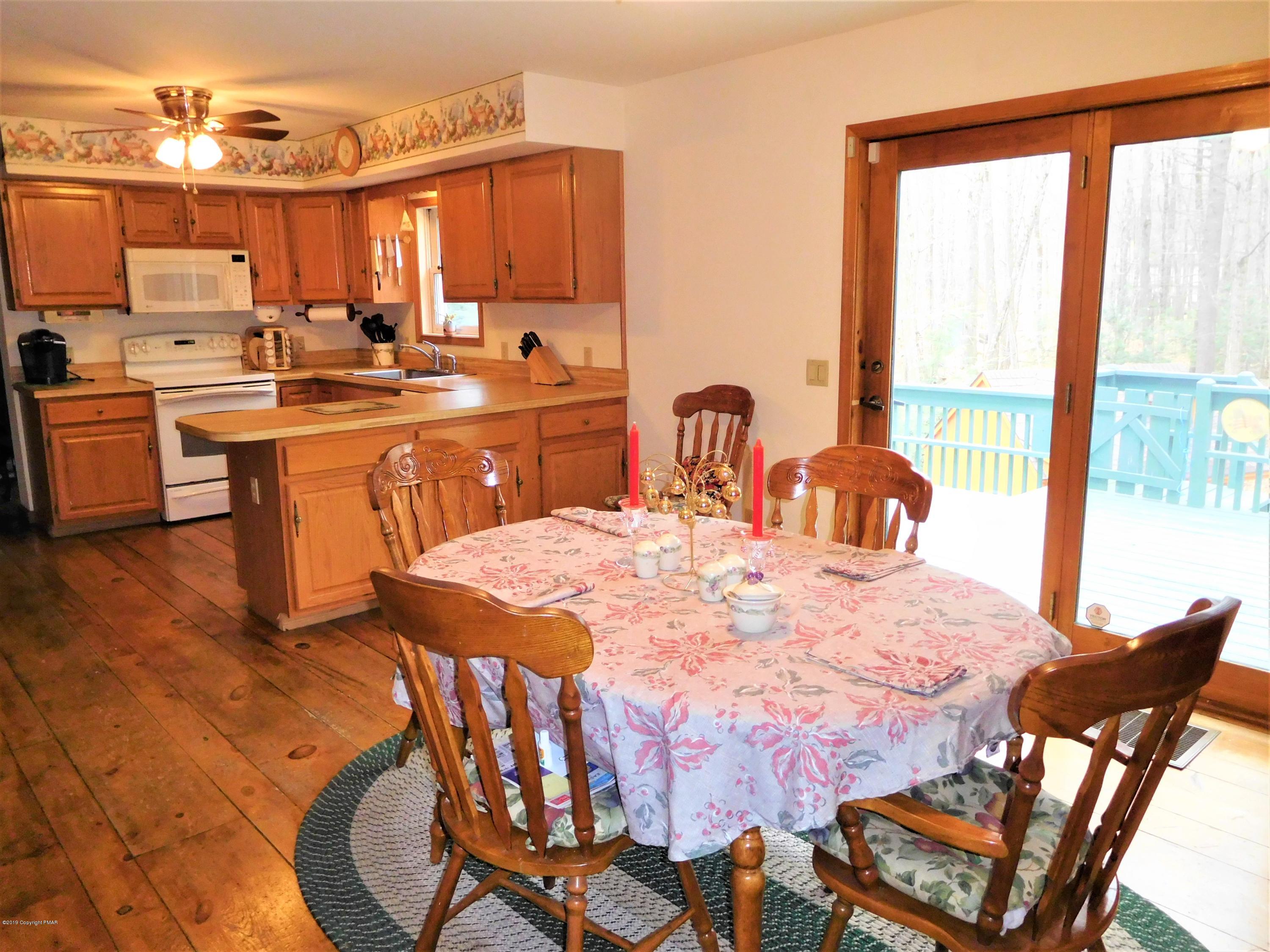 152 Hemlock Road Tannersville, PA 18372 - Photo 8 of 32 kitchen 3