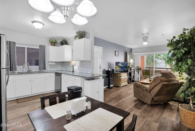 $265,000 | 1295 North Ash Street, Unit 624, Gilbert, AZ 85233