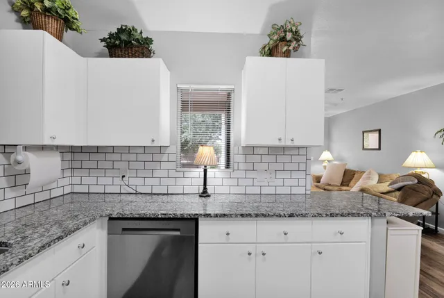 $265,000 | 1295 North Ash Street, Unit 624, Gilbert, AZ 85233