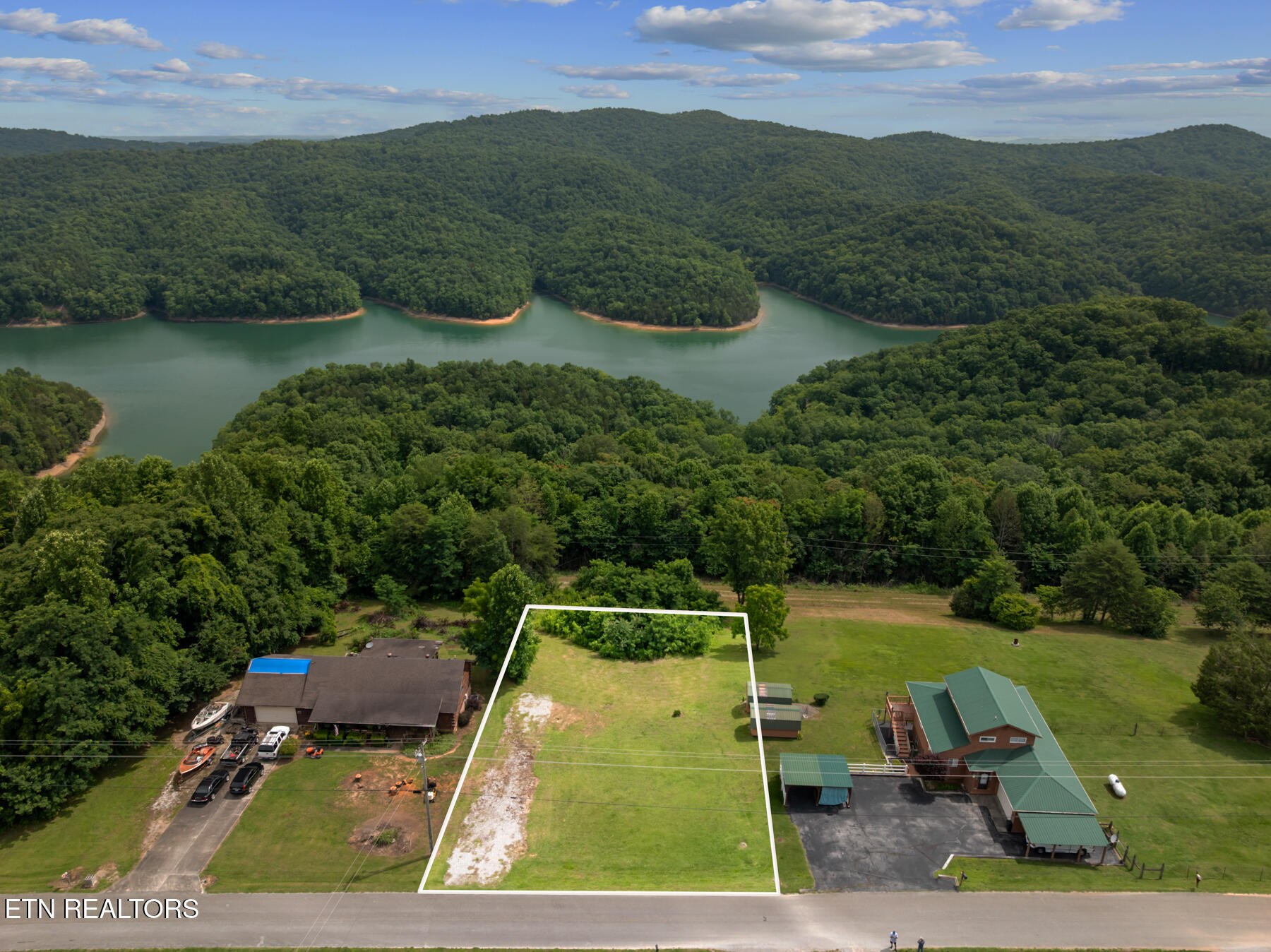 976 Livingston Boatdock Road Allons, TN 38541 - Photo 3 of 21 gedwill property lines 3