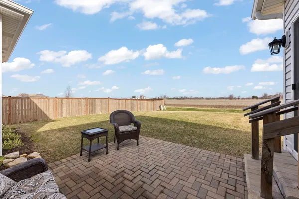 $485,000 | 1121 Blackberry Shore Lane, Yorkville, IL 60560