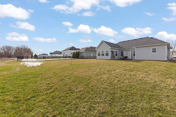 $485,000 | 1121 Blackberry Shore Lane, Yorkville, IL 60560
