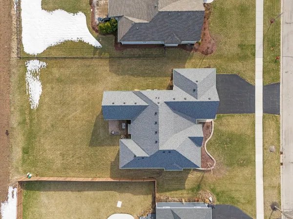 $485,000 | 1121 Blackberry Shore Lane, Yorkville, IL 60560