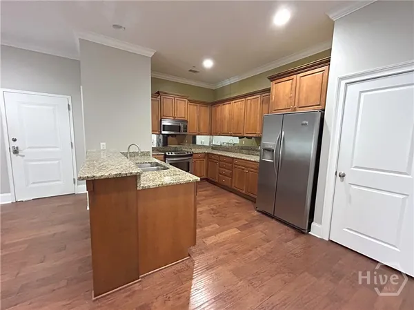 $2,900 | 425 East Mc Donough Street, Unit 101, Savannah, GA 31401