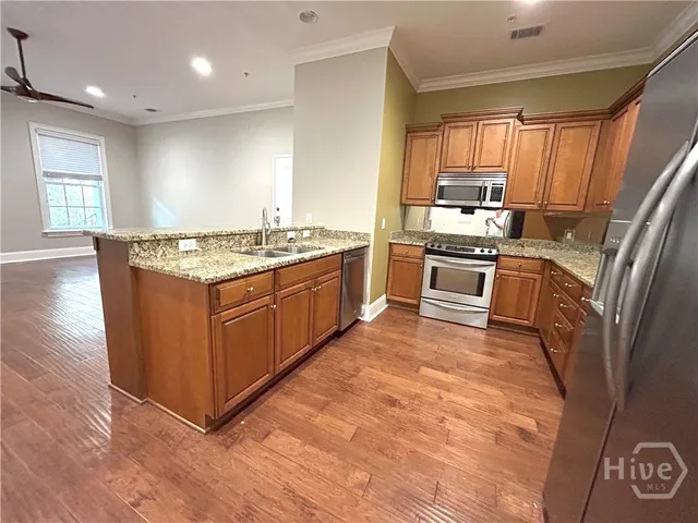 $2,900 | 425 East Mc Donough Street, Unit 101, Savannah, GA 31401