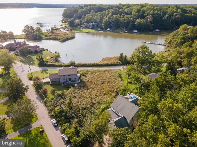 $1,400,000 | 133 Lake View Drive, Annapolis, MD 21403