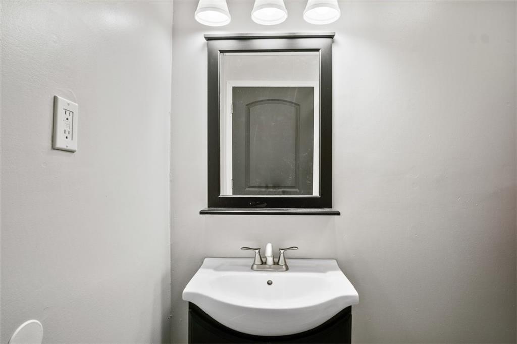 203 Scott Street Scranton, KS 66537 - Photo 16 of 33