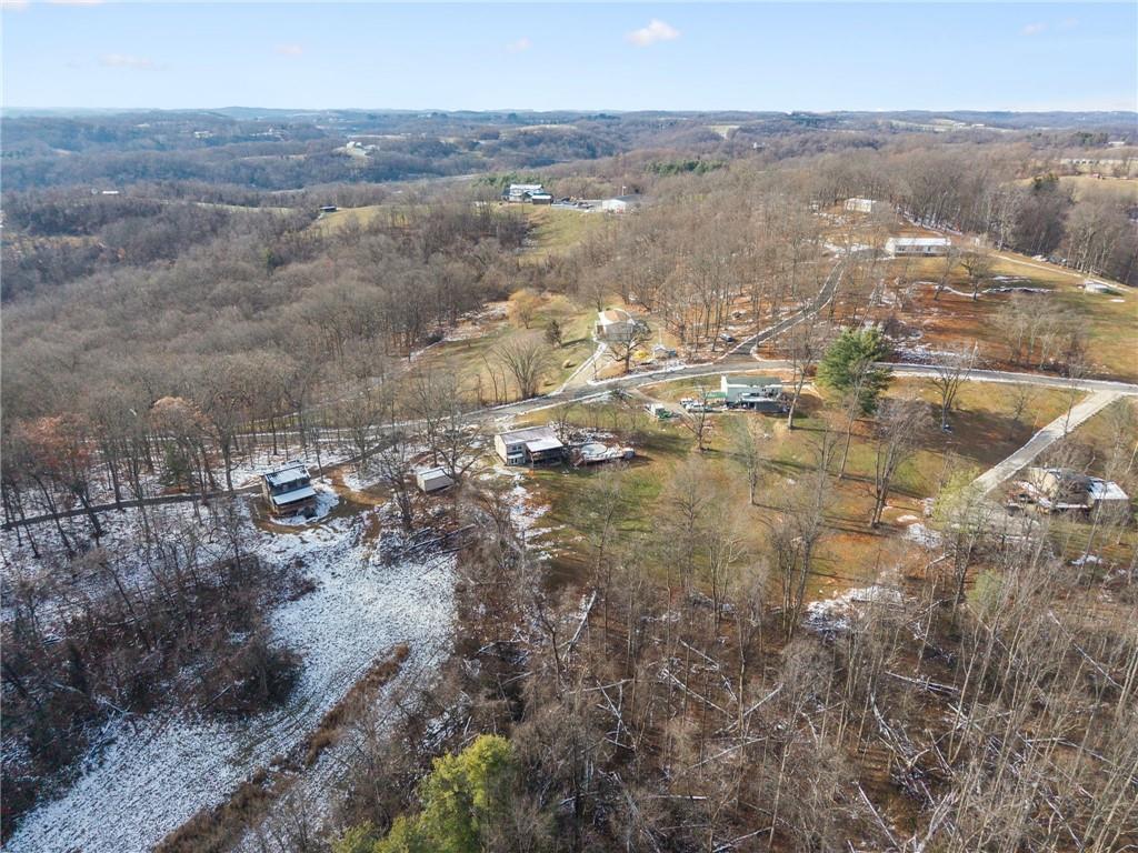 440 Lippencott Run Road Waynesburg, PA 15370 - Photo 33 of 39 a view of city and ocean