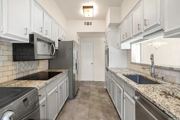 $154,900 | 3678 Hidden Drive, Unit 2702, San Antonio, TX 78217