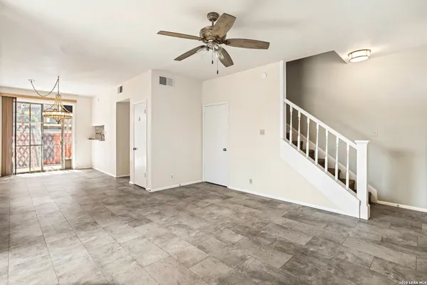 $154,900 | 3678 Hidden Drive, Unit 2702, San Antonio, TX 78217