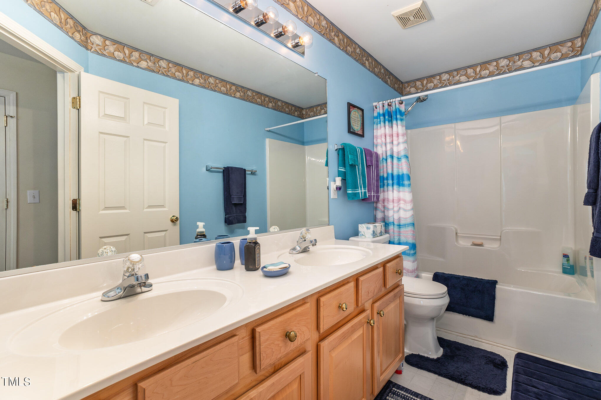 5232 Pinehall Wynd Raleigh, NC 27604 - Photo 20 of 31 017_cy1a0479-edit